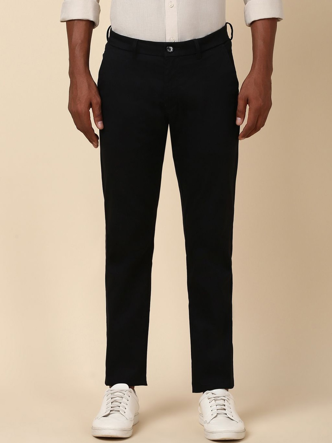 

Allen Solly Men Slim Fit Regular Trousers, Black