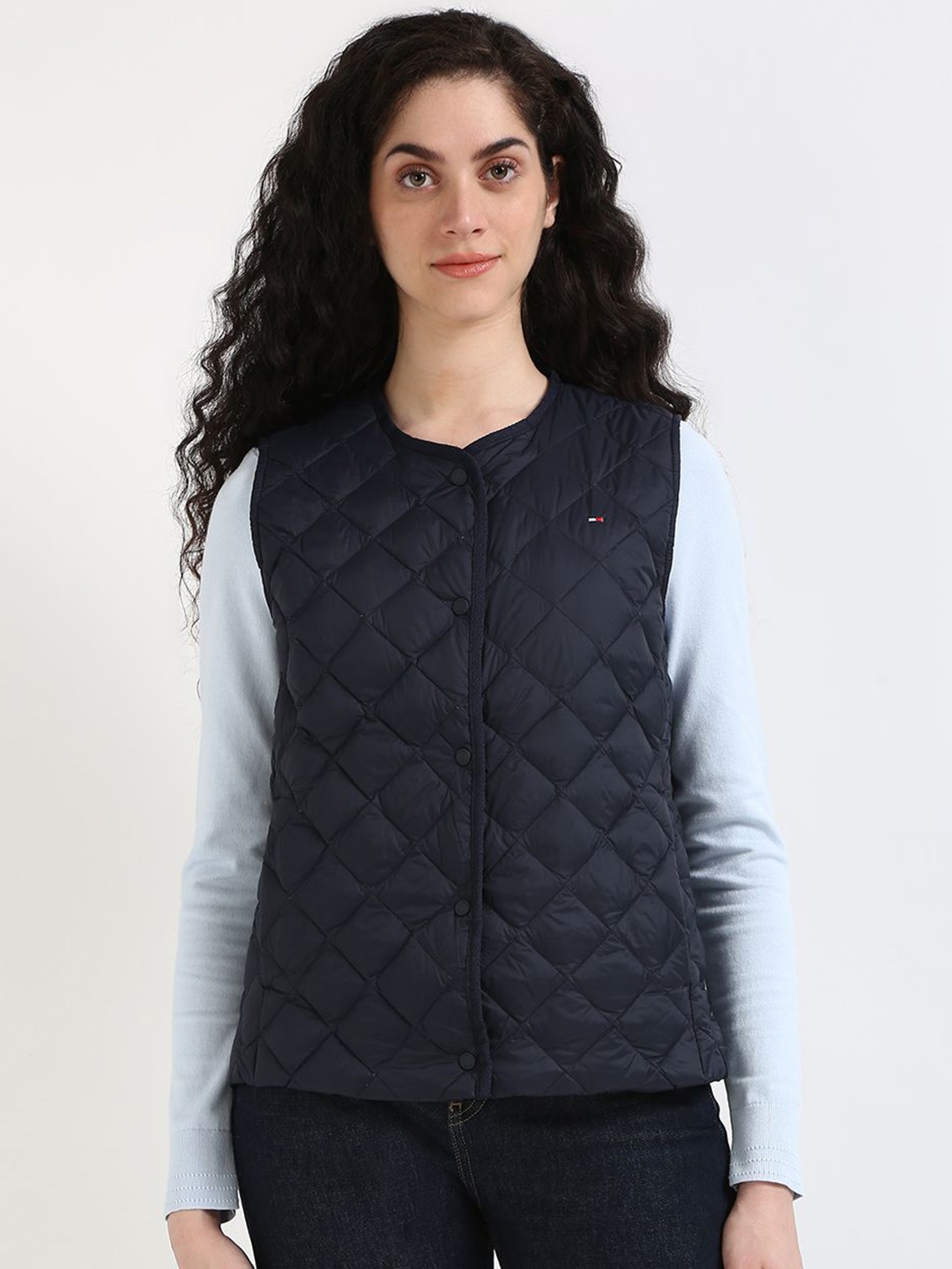 

Tommy Hilfiger Women Collarless Solid Casual Quilted Jacket, Navy blue