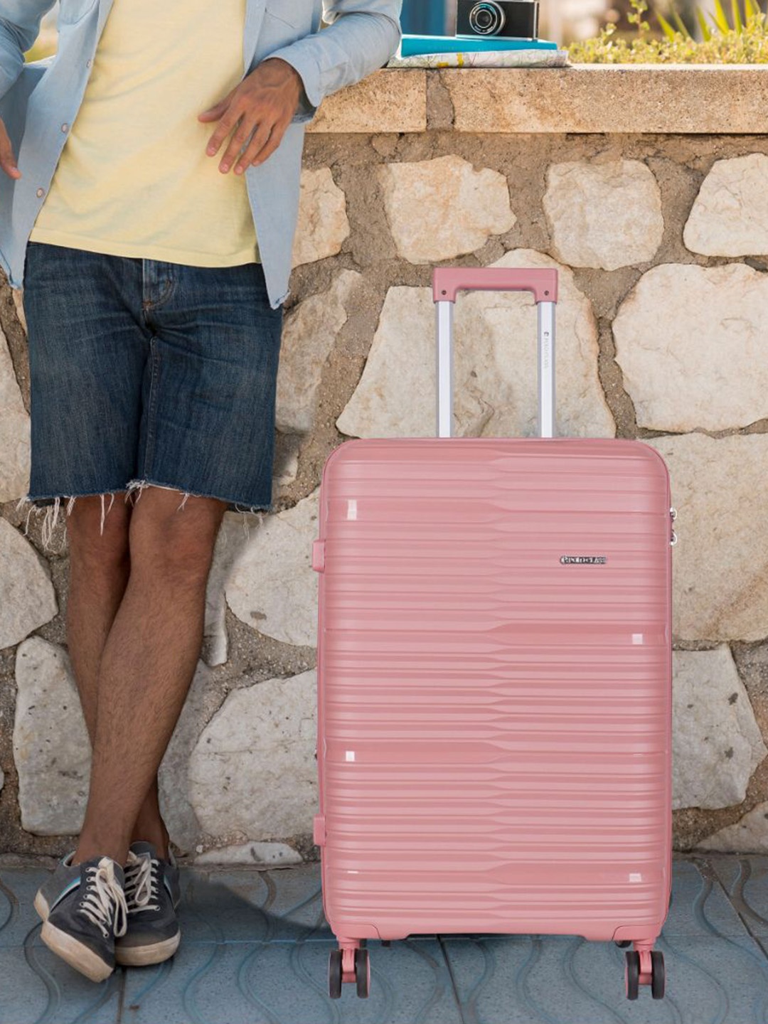 

Polo Class Hard Sided Trolley Bag With Vanity Bag, Pink