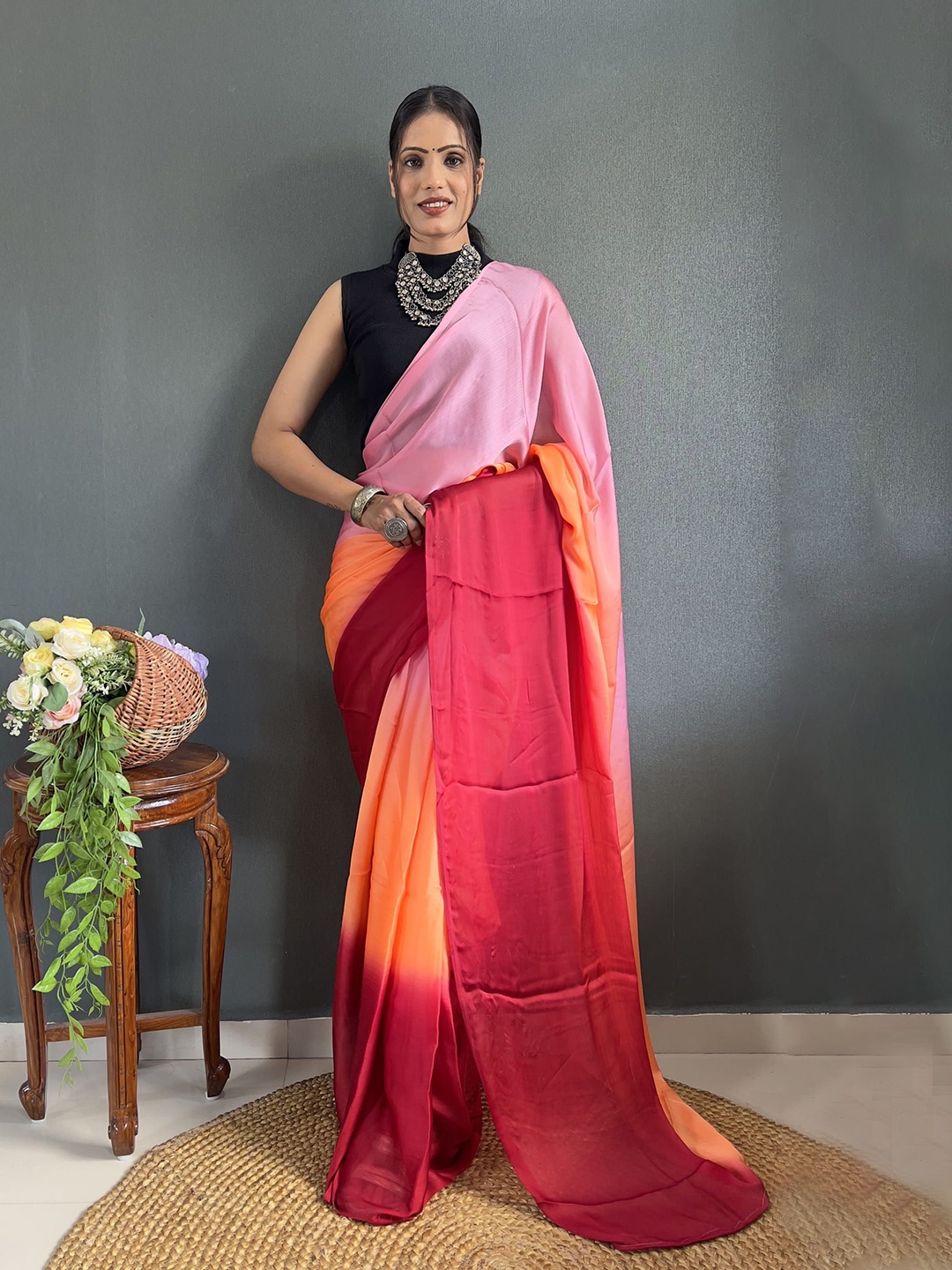 

V3 FASHION STUDIO Colourblocked Pure Crepe Ready to Wear Saree, Red