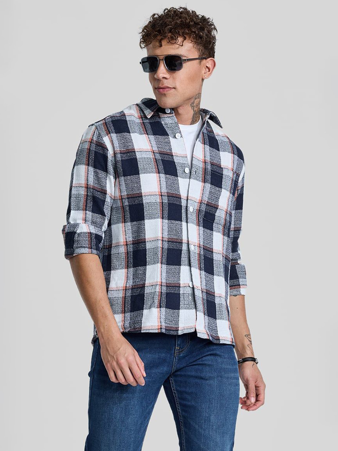

Snitch Men Smart Spread Collar Tartan Checked Cotton Casual Shirt, Navy blue