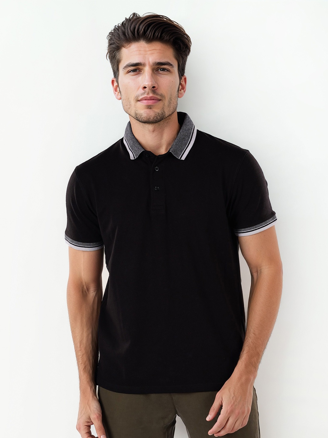 

Celio Men Polo Collar Pockets T-shirt, Black