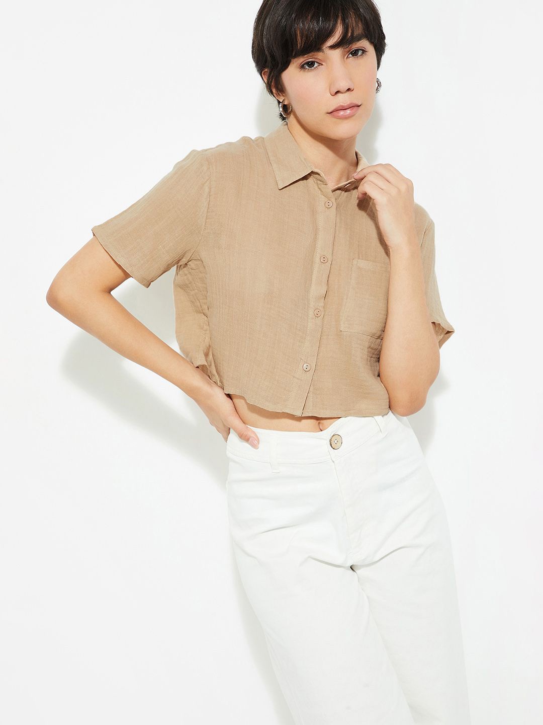 

max URB_N Women Crinkled Crop Shirt, Brown