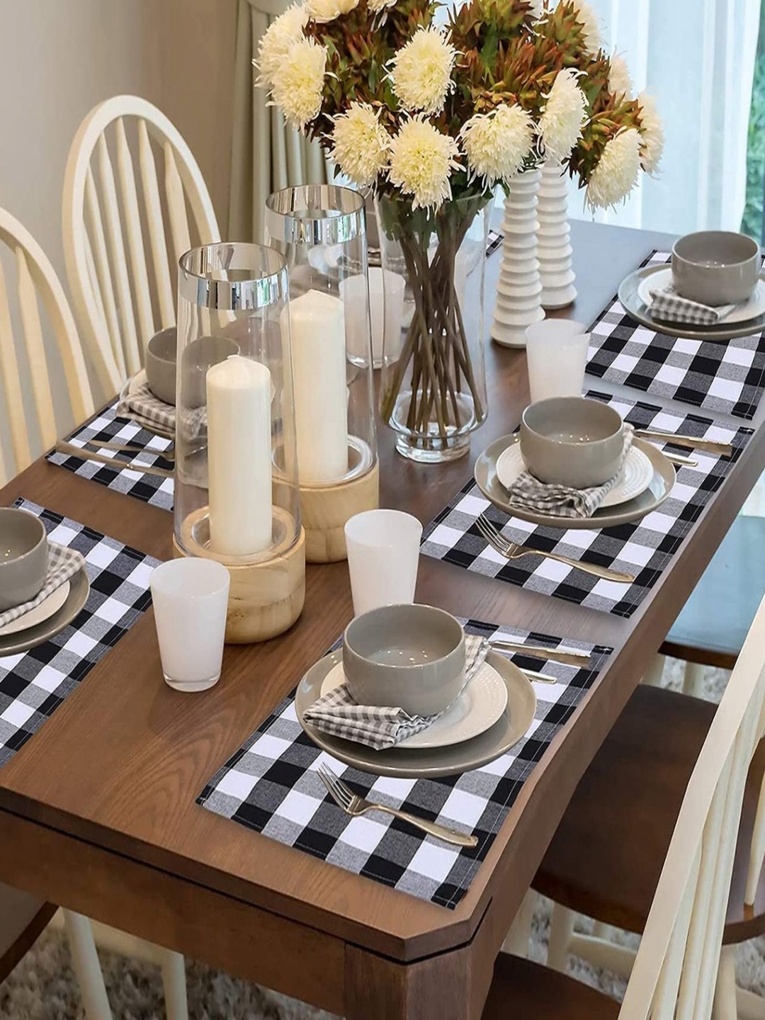 

Lushomes Black & White 6 Pieces Checked Pure Cotton Table Placemats