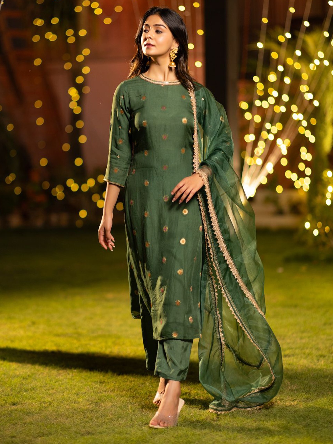 

Ambraee Ethnic Motifs Embroidered Beads and Stones Kurta with Trouser & Dupatta, Green