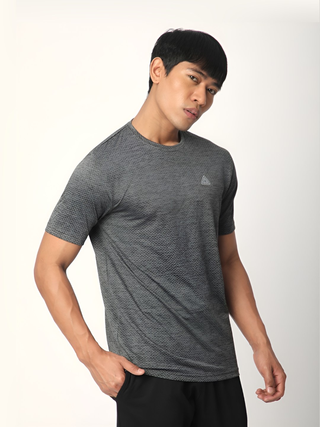 

R&B Men Solid Round Neck T-shirt, Grey