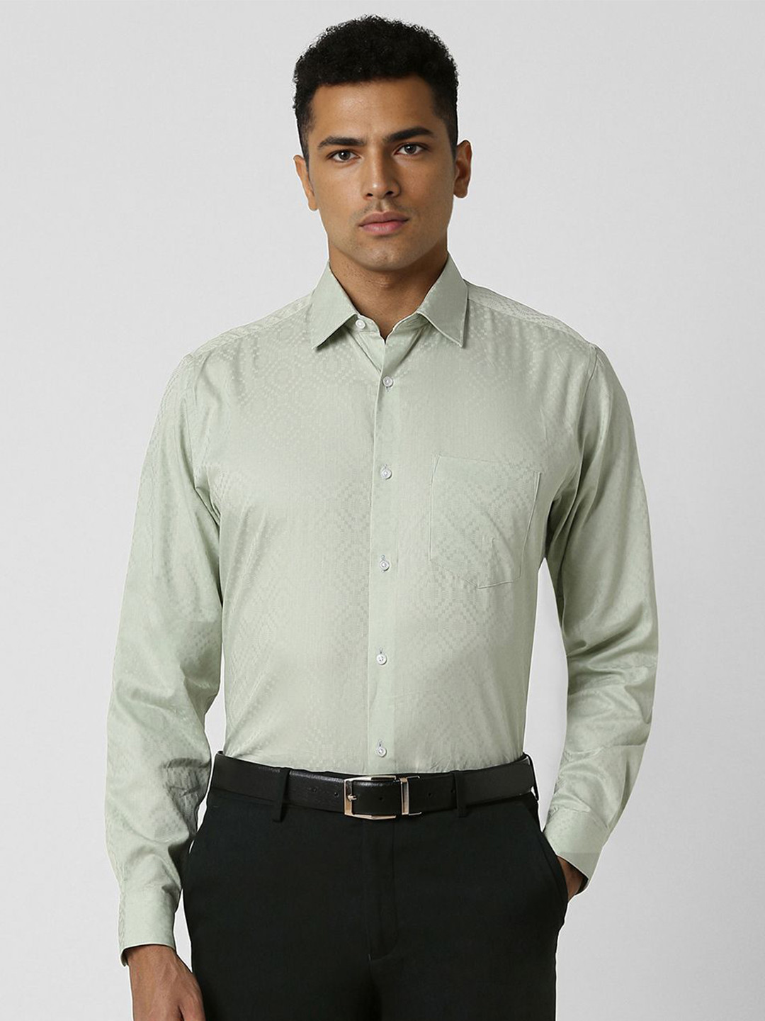 

Van Heusen Men Spread Collar Geometric Printed Cotton Formal Shirt, Green