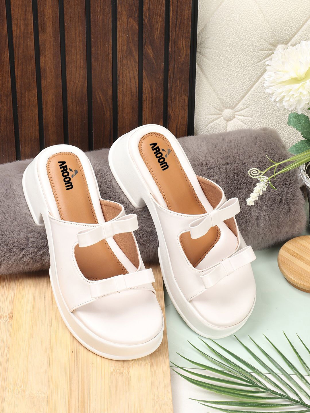 

AROOM Women Comfort Sandals, White