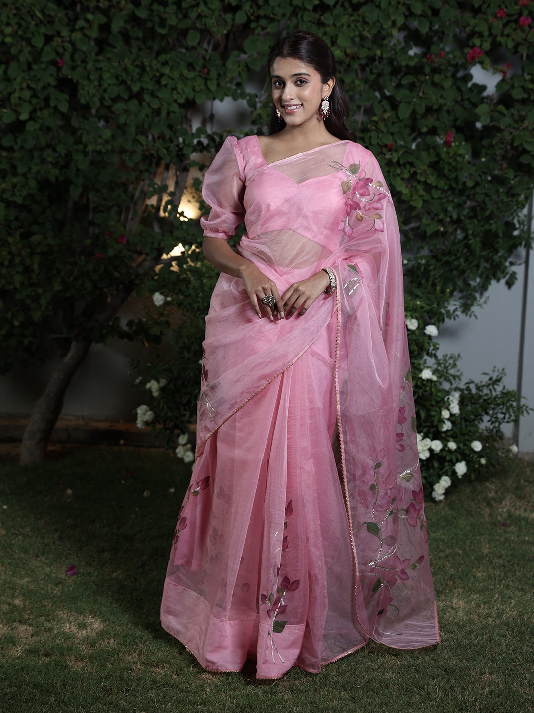 

Meeranshi Floral Organza Party Saree, Pink