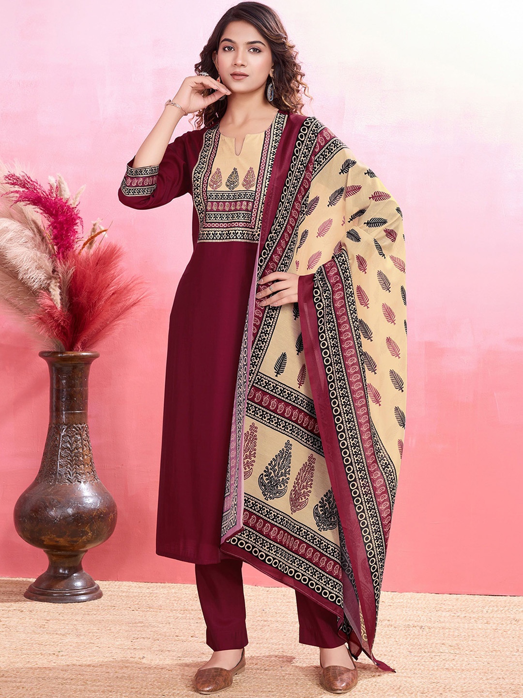 

MOJILAA Ethnic Motifs Printed Beads & Stones Straight Kurta With Trousers & Dupatta, Maroon