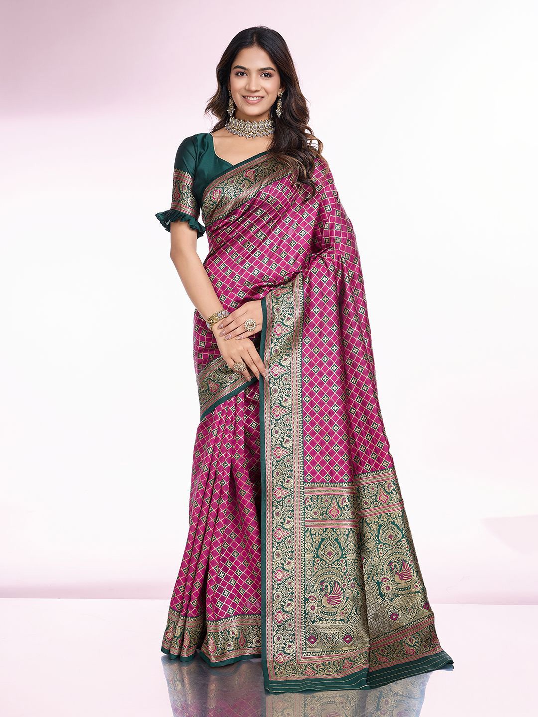 

RICH & ROMAN Woven Design Zari Pure Silk Banarasi Saree, Magenta