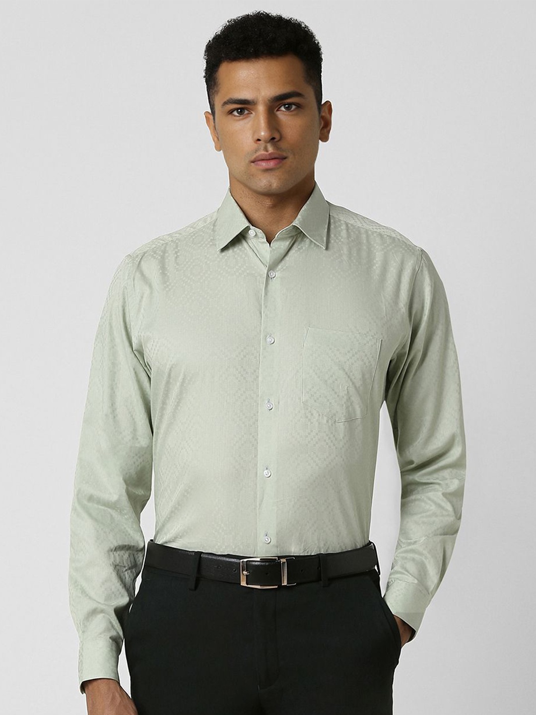 

Van Heusen Men Spread Collar Geometric Printed Cotton Formal Shirt, Green