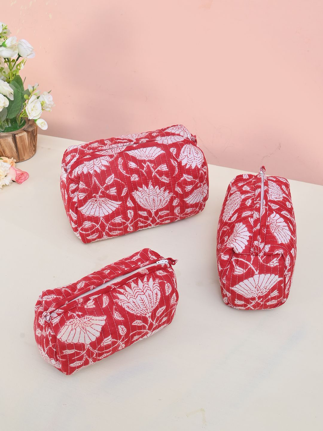 

Silvermerc Designs Women Floral Printed Structured Cotton Handheld Bags, Red