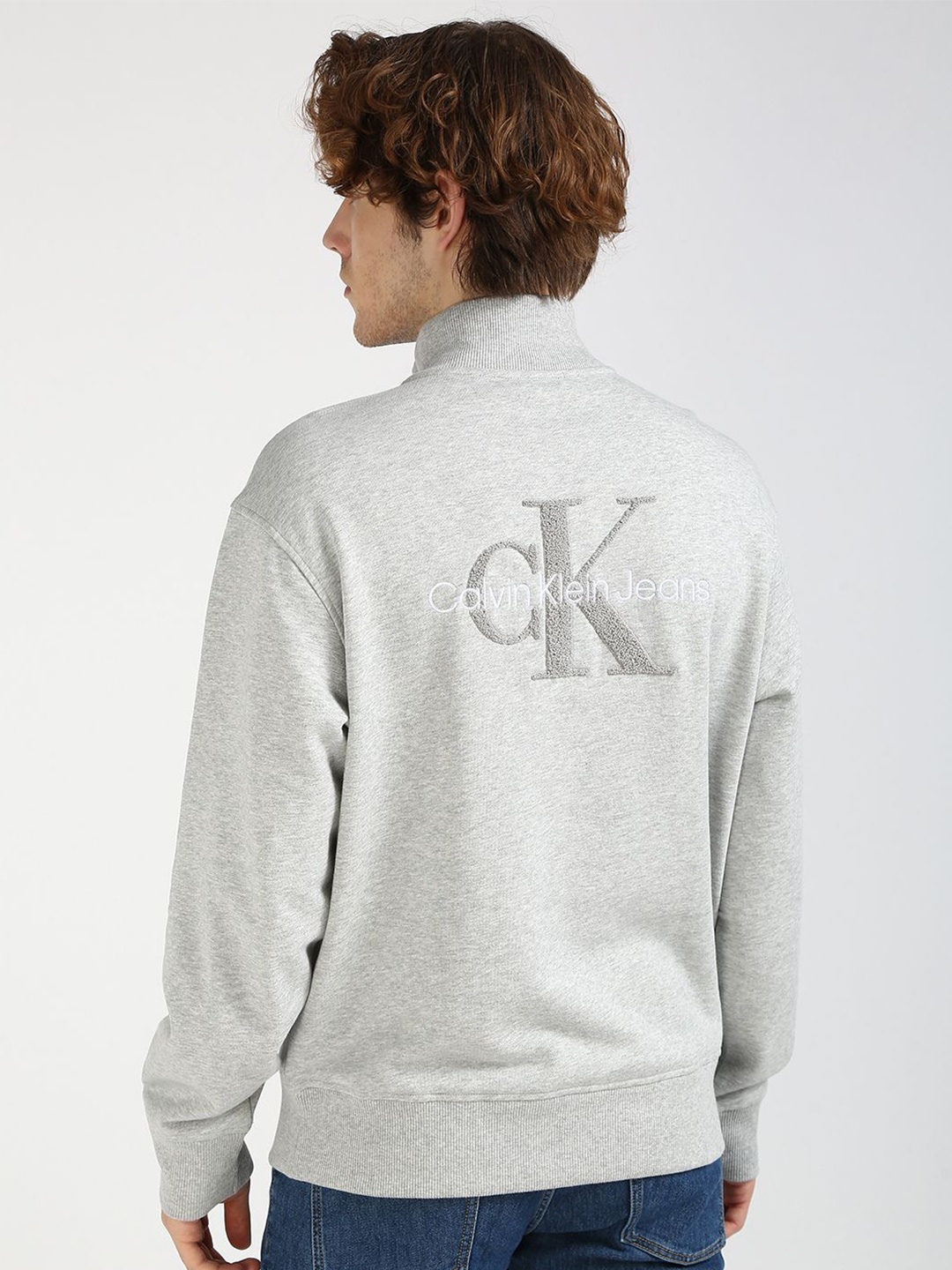 

Calvin Klein Jeans Men Cotton Sweatshirt, Grey