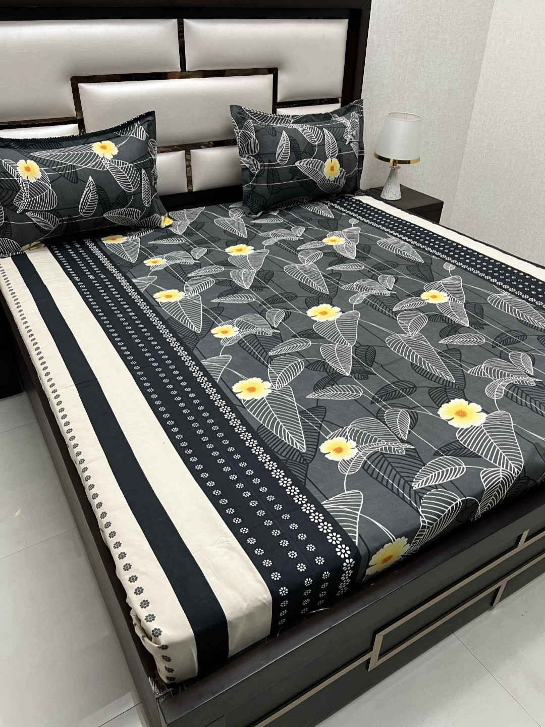 

Pure Decor Amulya Black Floral Printed Microfiber 200 TC Queen Bedsheet Set 2.53 x 2.27 m