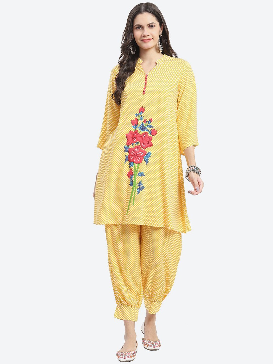

Kurti's by Menka Printed Tunic With Trouser, Yellow