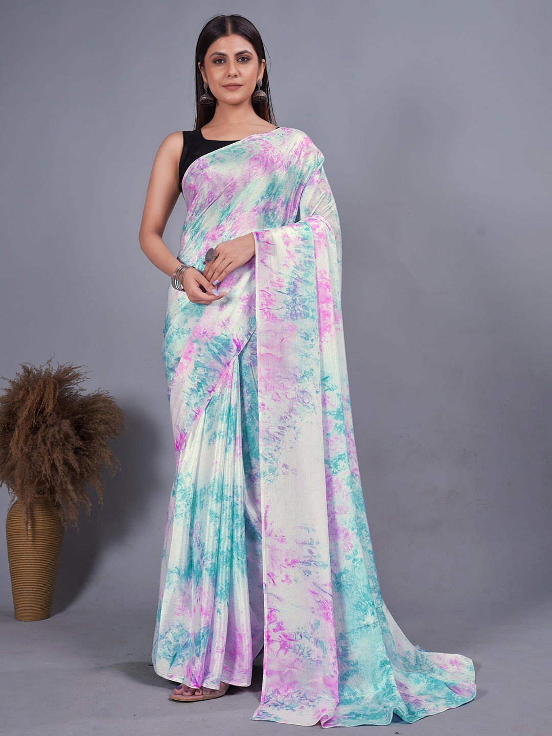

V3 FASHION STUDIO Tie and Dye Pure Chiffon Ready to Wear Jamdani Sarees, White
