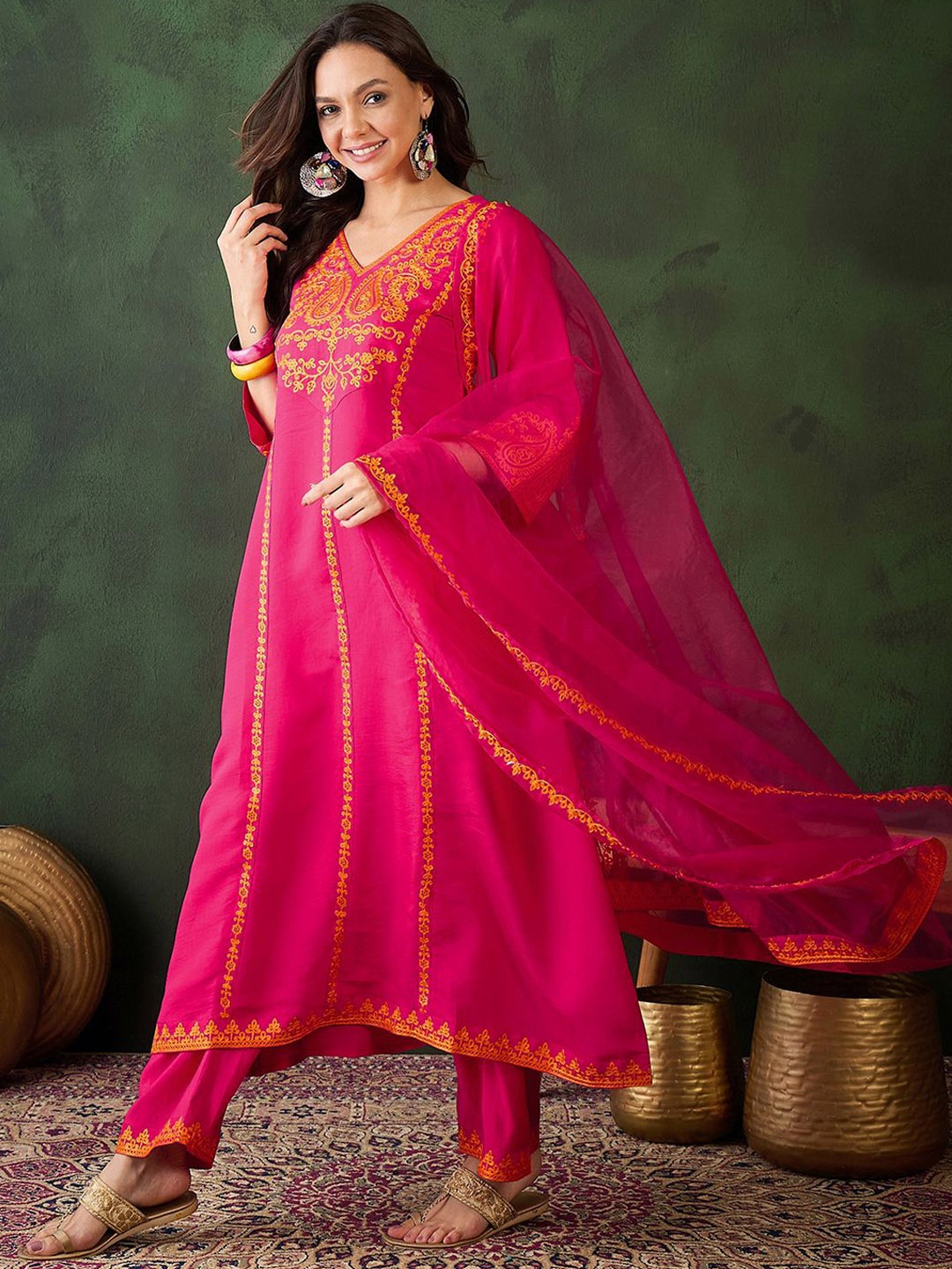 

Sangria Embroidered Kurta & Trouser With Dupatta, Pink