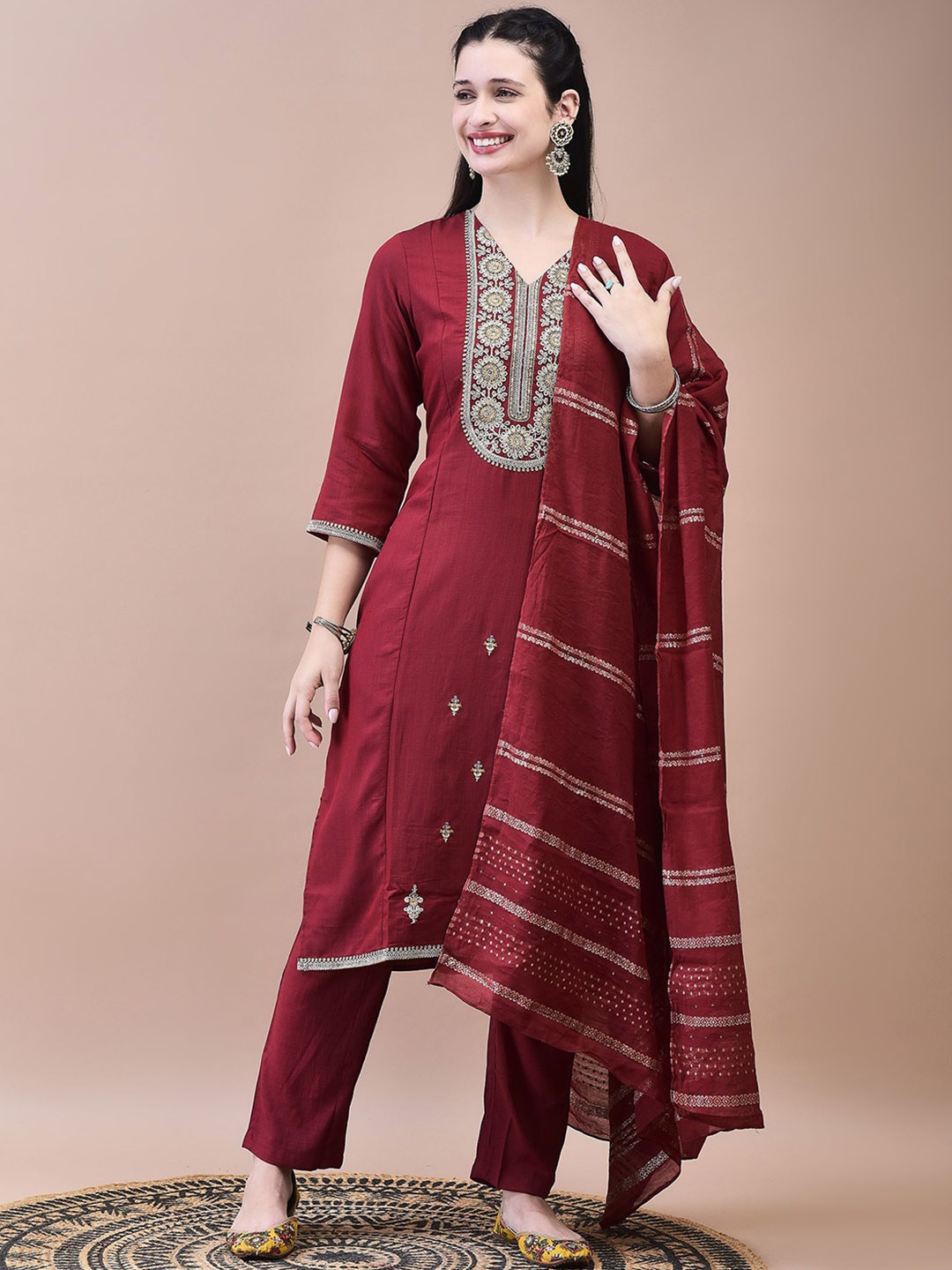 

Shree Floral Embroidered Thread Work Liva Kurta with Trouser & Dupatta, Maroon