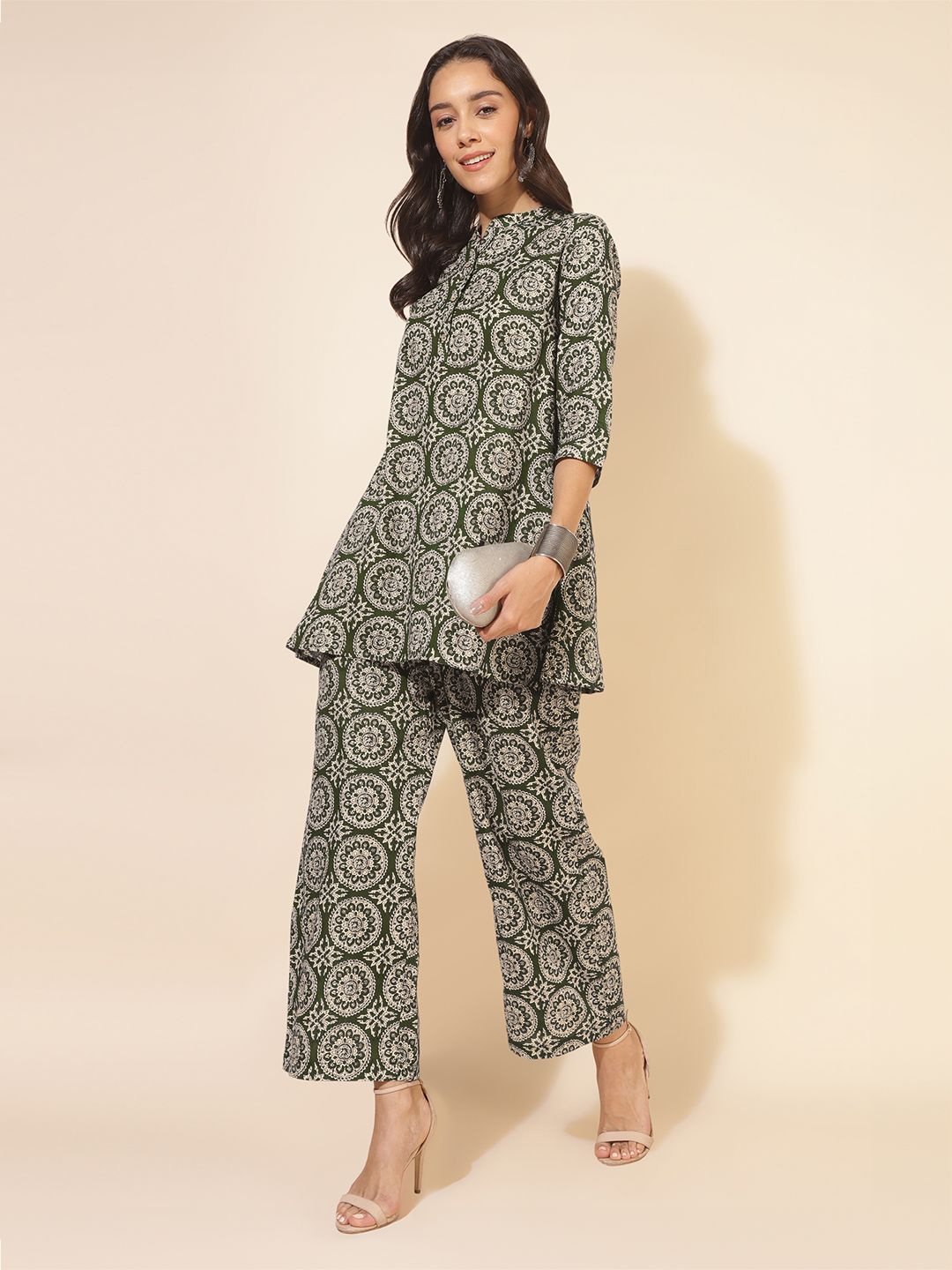 

Janasya Printed Pure Cotton Mandarin Collar Tunic With Trousers, Olive