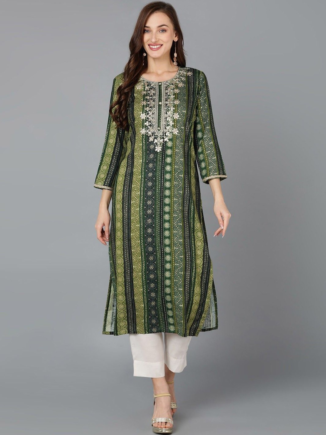 

KALINI Round Neck Bandhani Printed Zari Work Straight Kurta, Green