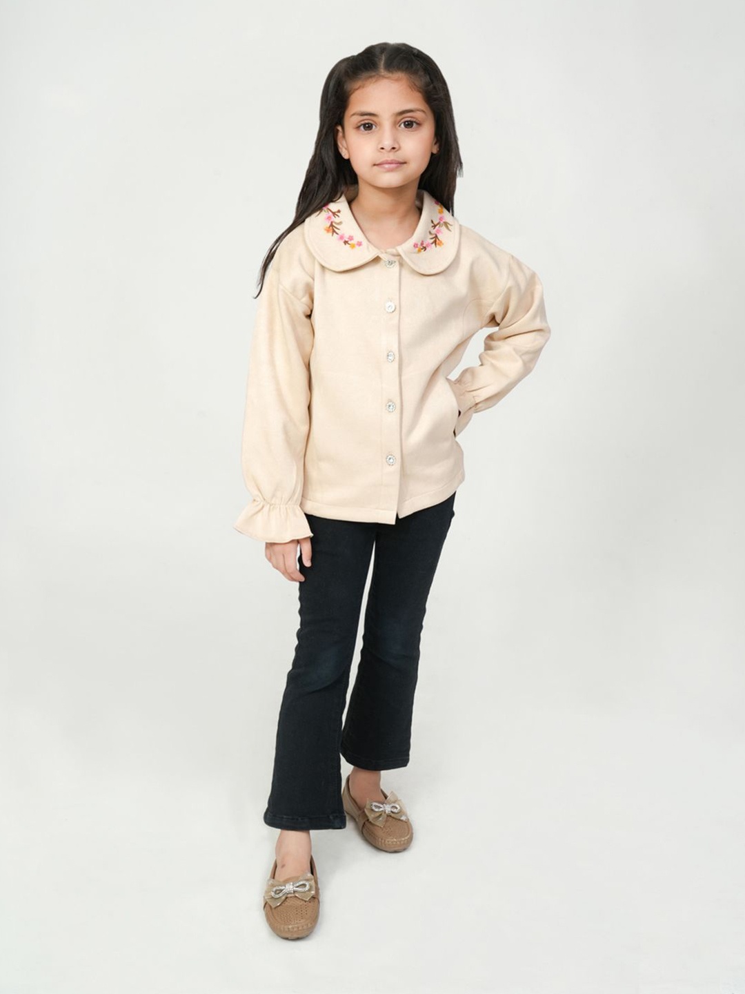 

PAMPOLINA Girls Floral Embroidered Sweatshirt, Beige