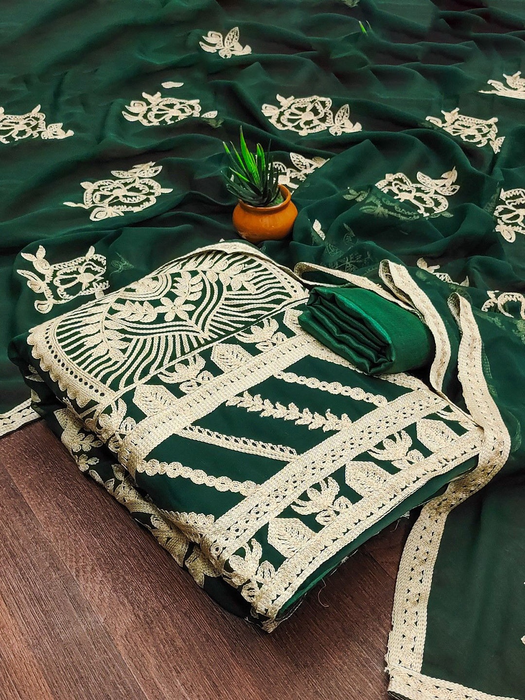 

KALINI Ethnic Motifs Embroidered Unstitched Dress Material, Green
