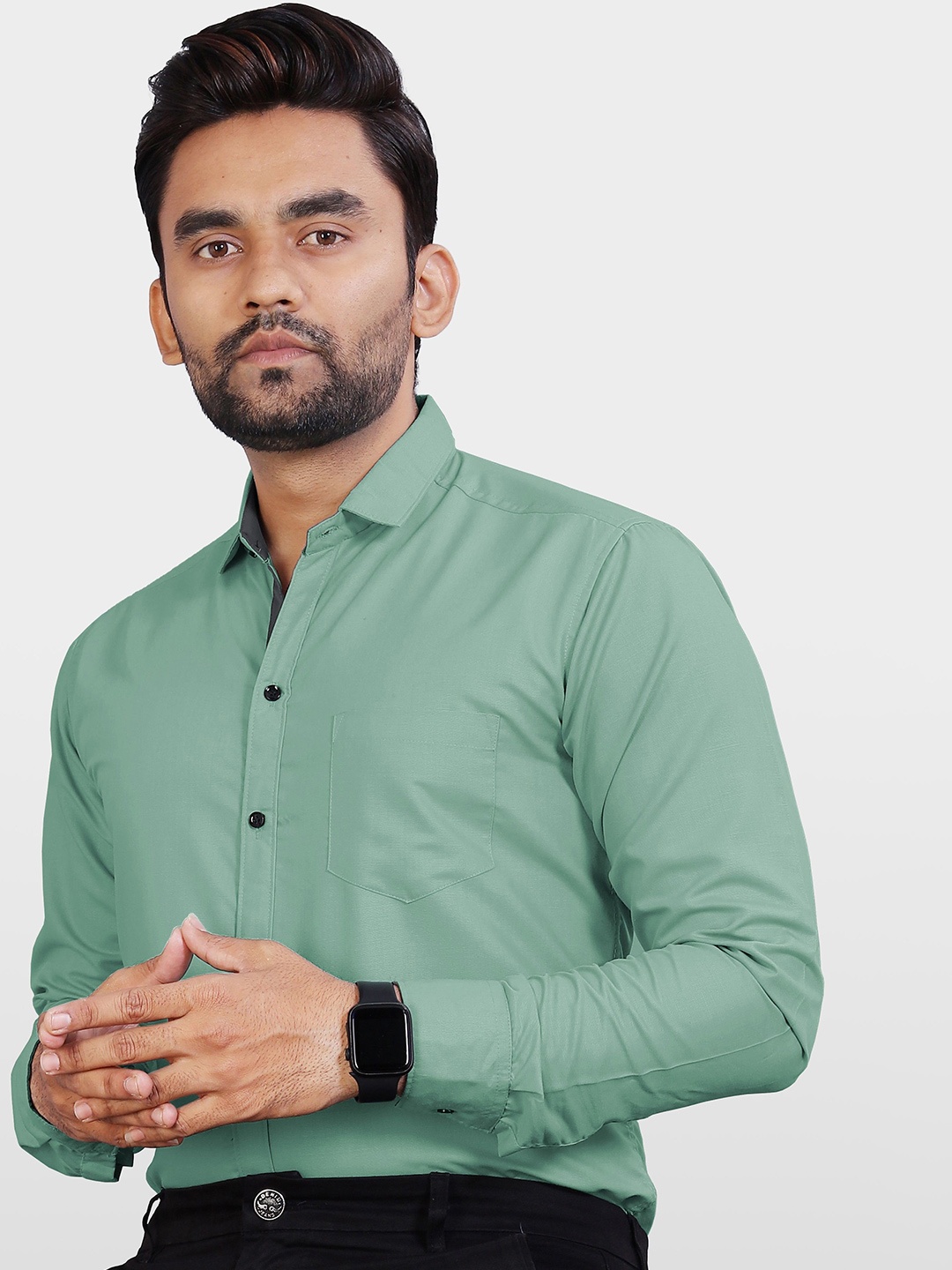 

Metronaut Men India Slim Spread Collar Solid Slim Fit Formal Shirt, Green