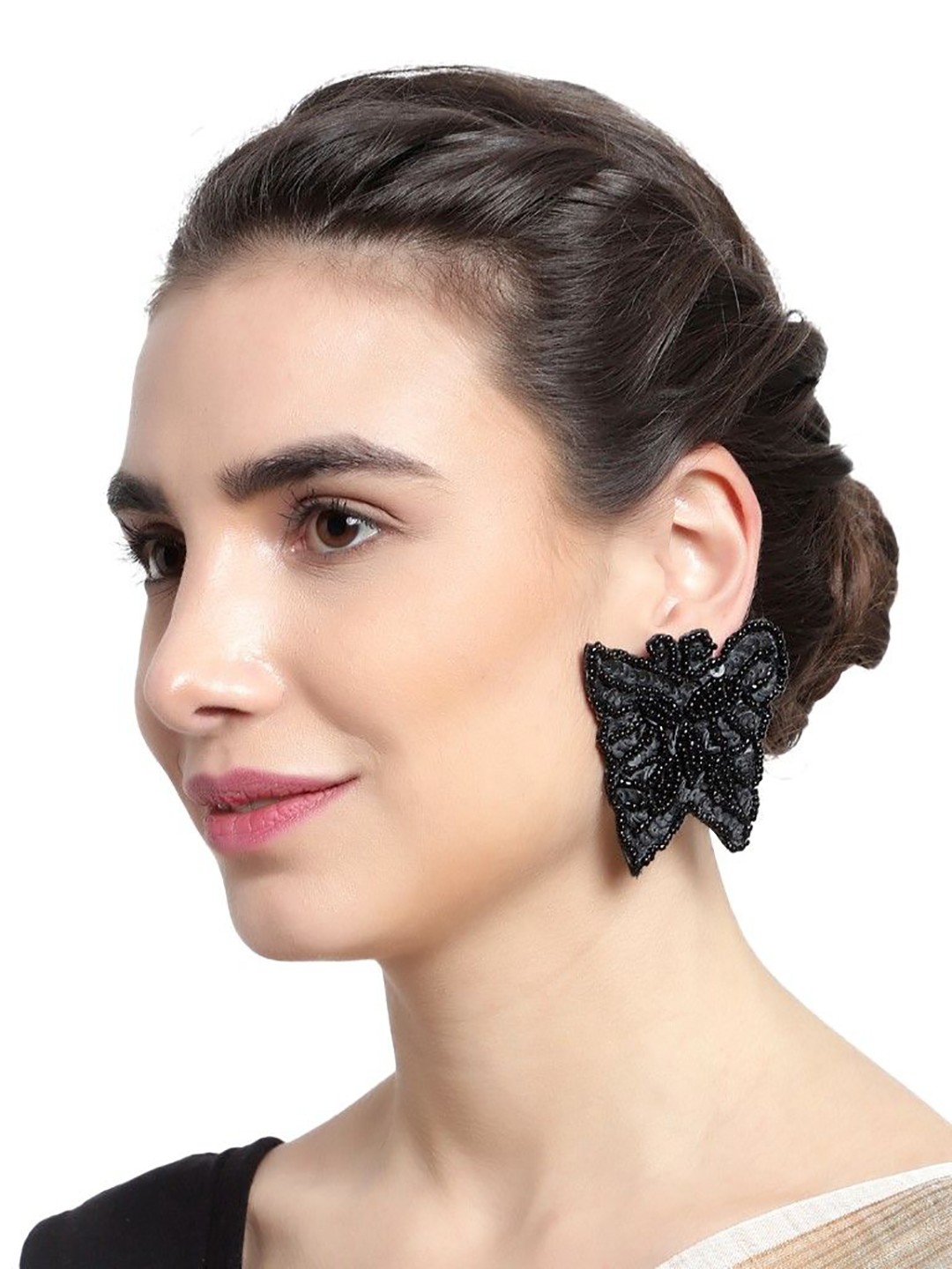 

CARDINAL Contemporary Studs Earrings, Black