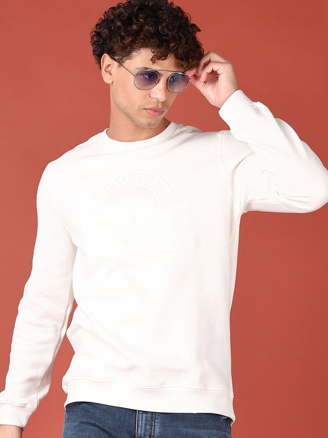 

V-Mart Men Cotton Solid Sweatshirt, Off white