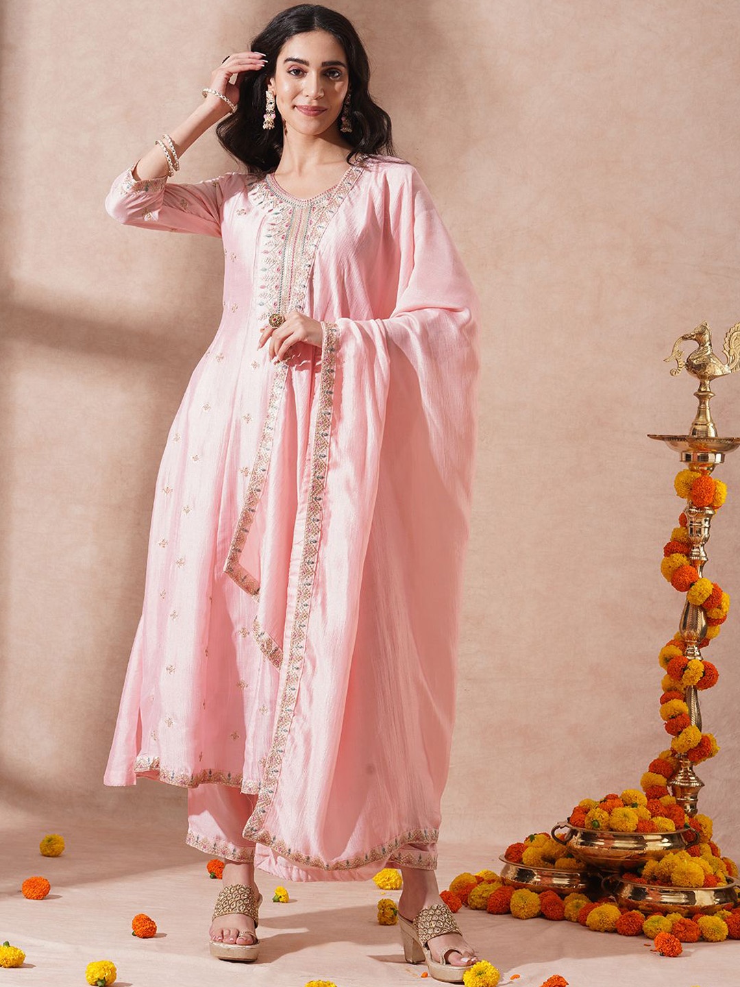 

FASHOR Floral Embroidered Anarkali Zari Kurta with Trousers & Dupatta, Pink