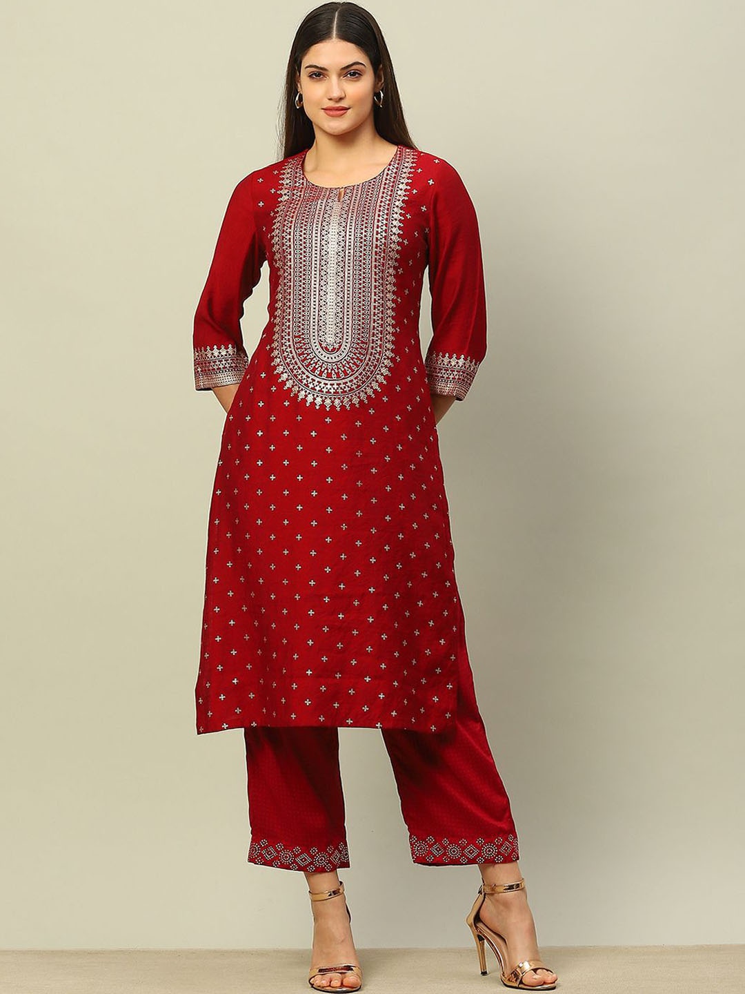 

Rangriti Women Kurta, Red