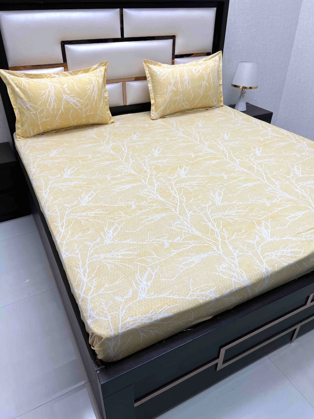 

Pure Decor Velar Yellow Printed Pure Cotton 330 TC King Bedsheet Set 2.73 m x 3.05 m