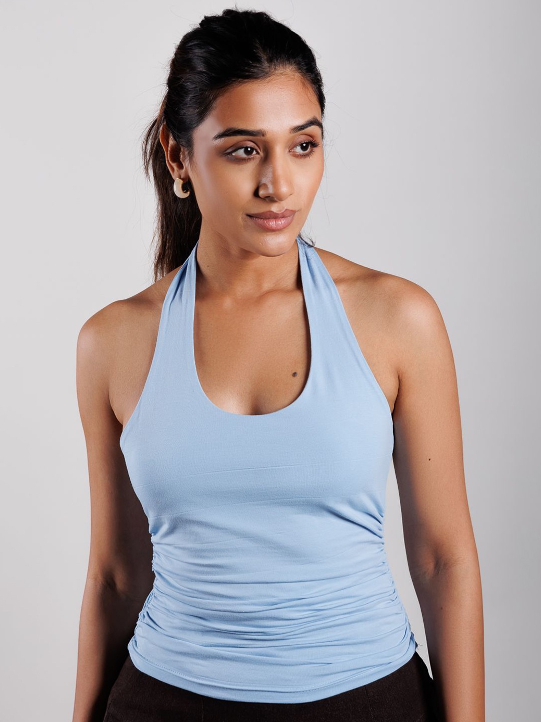 

Ostilos Women Solid Halter Neck Crop Top, Blue