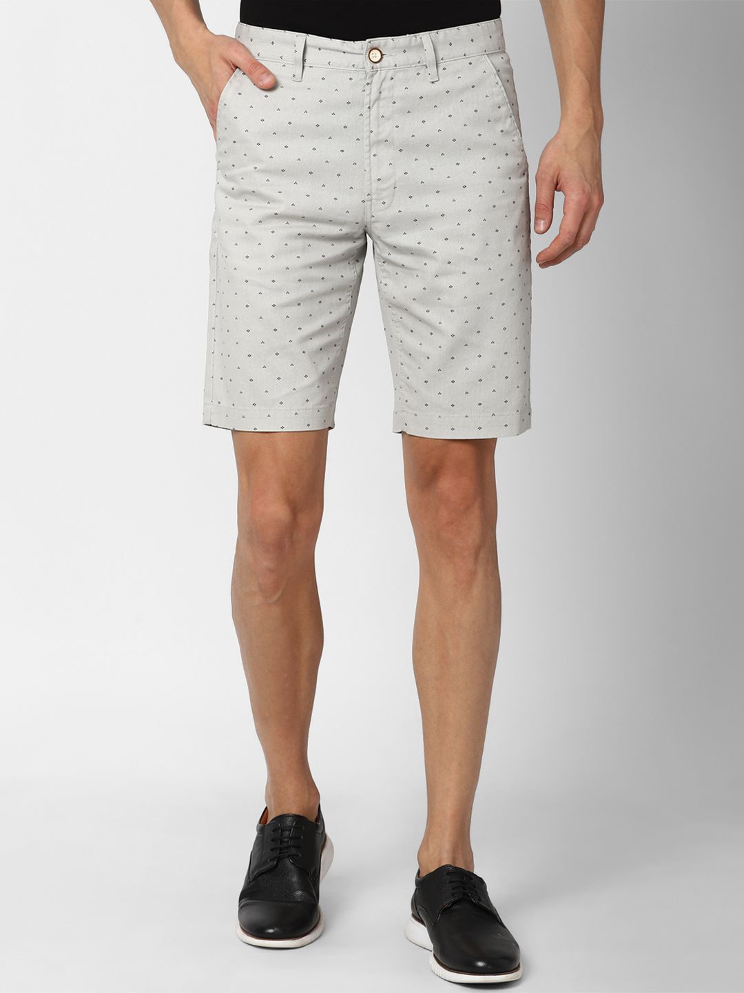 

PETER ENGLAND UNIVERSITY Men Printed Regular Fit Cotton Casual Shorts, Grey