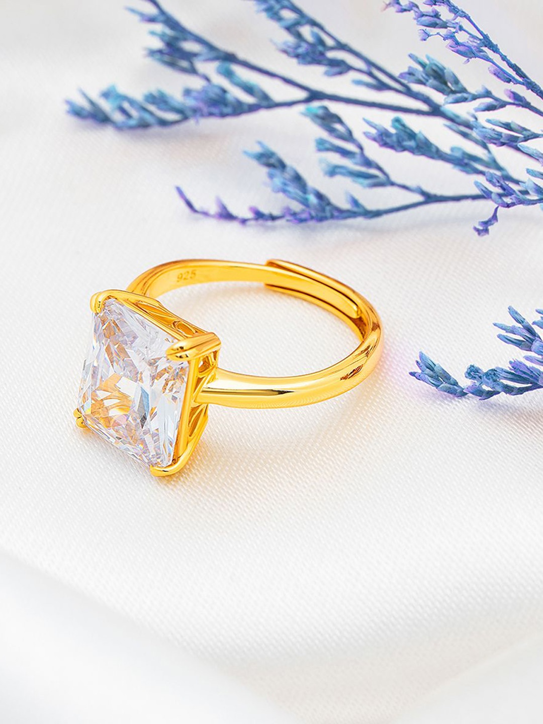

SILBERRY 925 Sterling Silver 18KT Gold-Plated Cubic Zirconia Stone-Studded Finger Ring