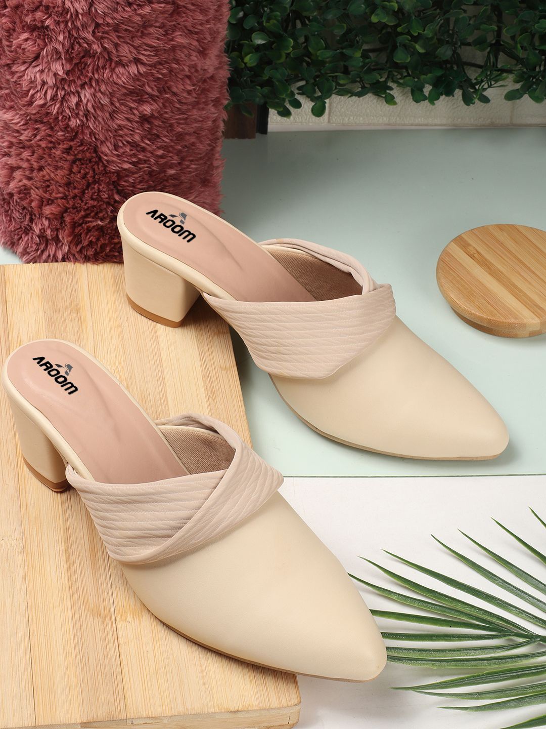 

AROOM Women Block Heel Mules, Cream