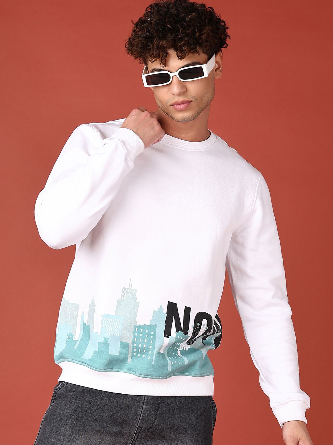 

V-Mart Men Graphic Printed Pullover Sweatshirt, White