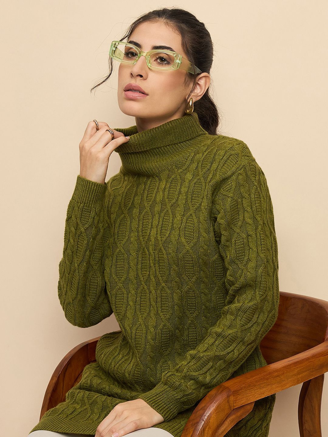 

CLAPTON Women Woollen Self Design Sweaters, Olive