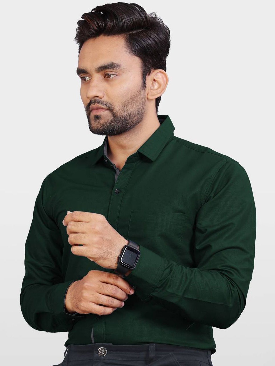 

Metronaut Men India Slim Spread Collar Solid Slim Fit Casual Shirt, Green
