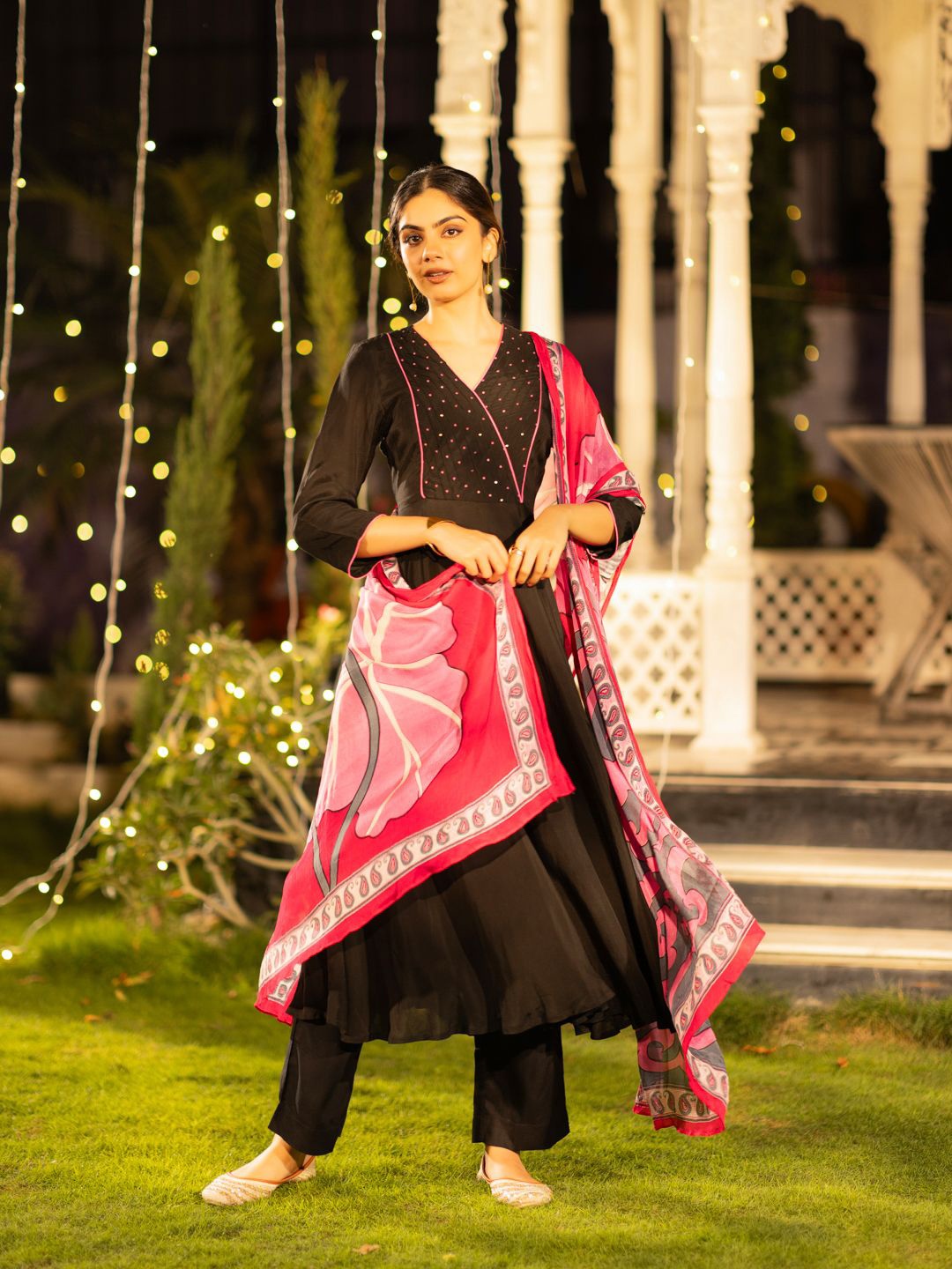 

Ambraee V Neck Beads & Stones Anarkali Kurta with Trousers & Dupatta, Black