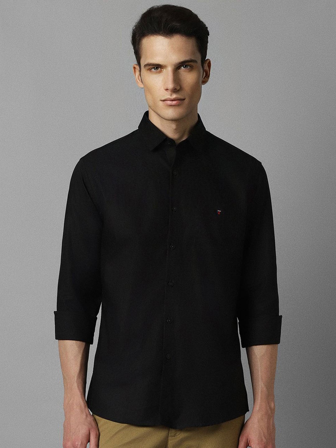 

Louis Philippe Sport Men Slim Fit Opaque Casual Shirt, Black