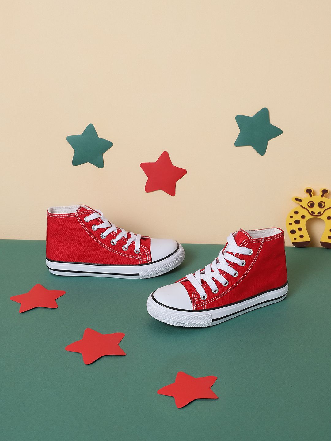 

Truffle Collection Kids Sneakers, Red
