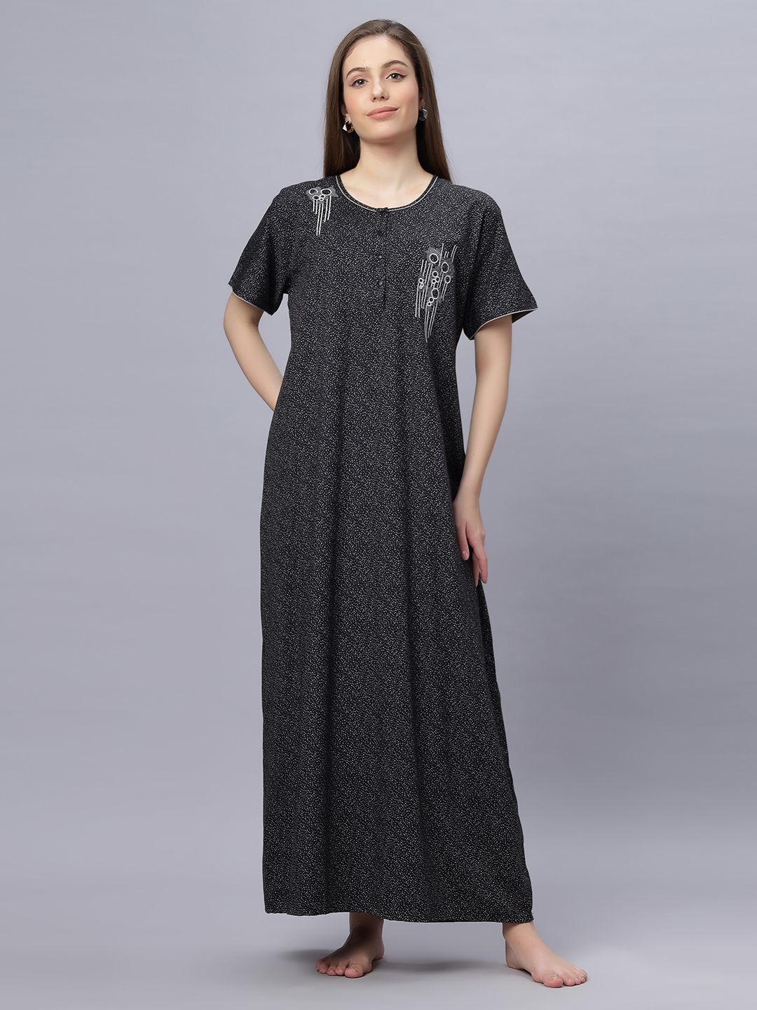 

QUIRA Women Embroidered Round Neck Maxi Nightdress, Black