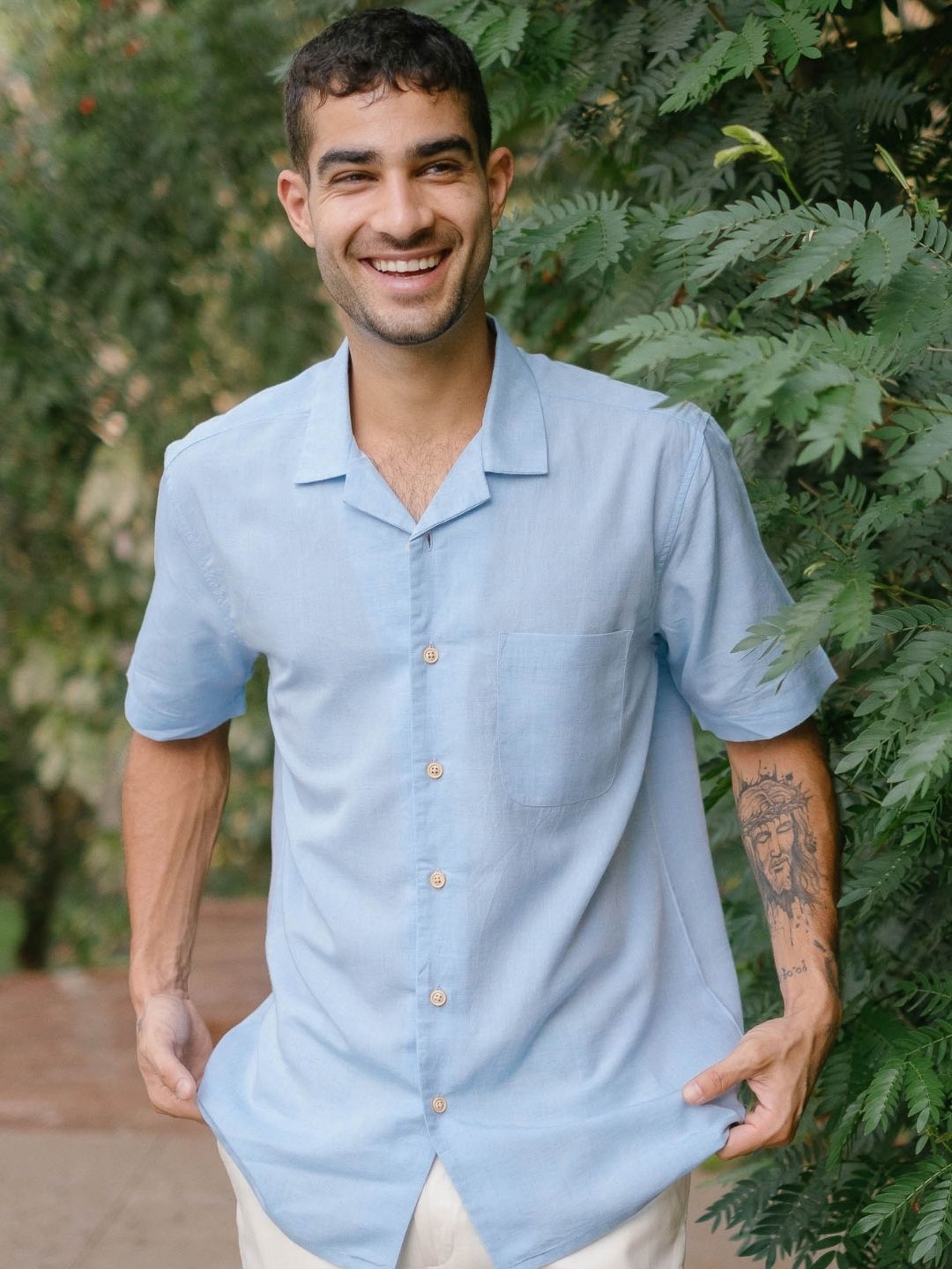 

Creatures of Habit Men TENCEL Notched Shirt, Blue