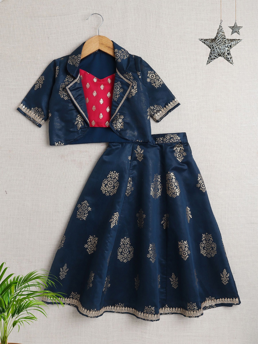 

The Magic Wand Girls Embellished Foil Print Ready to Wear Lehenga With Choli & Jacket, Navy blue