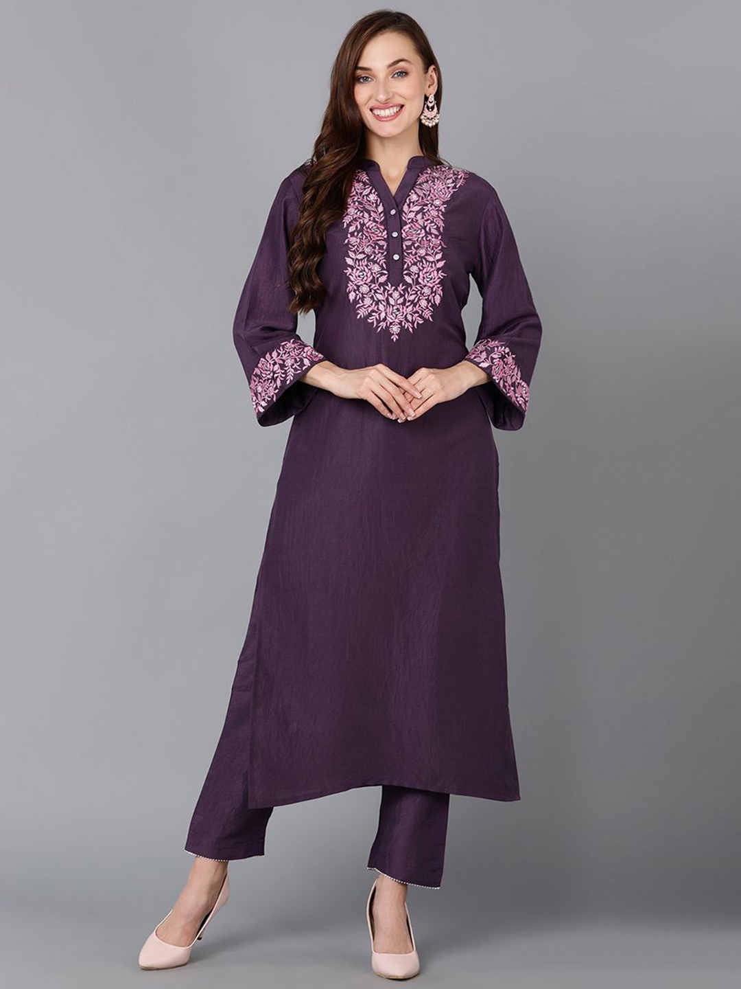 

KALINI Floral Embroidered Mandarin Collar Thread Work Straight Kurta, Purple