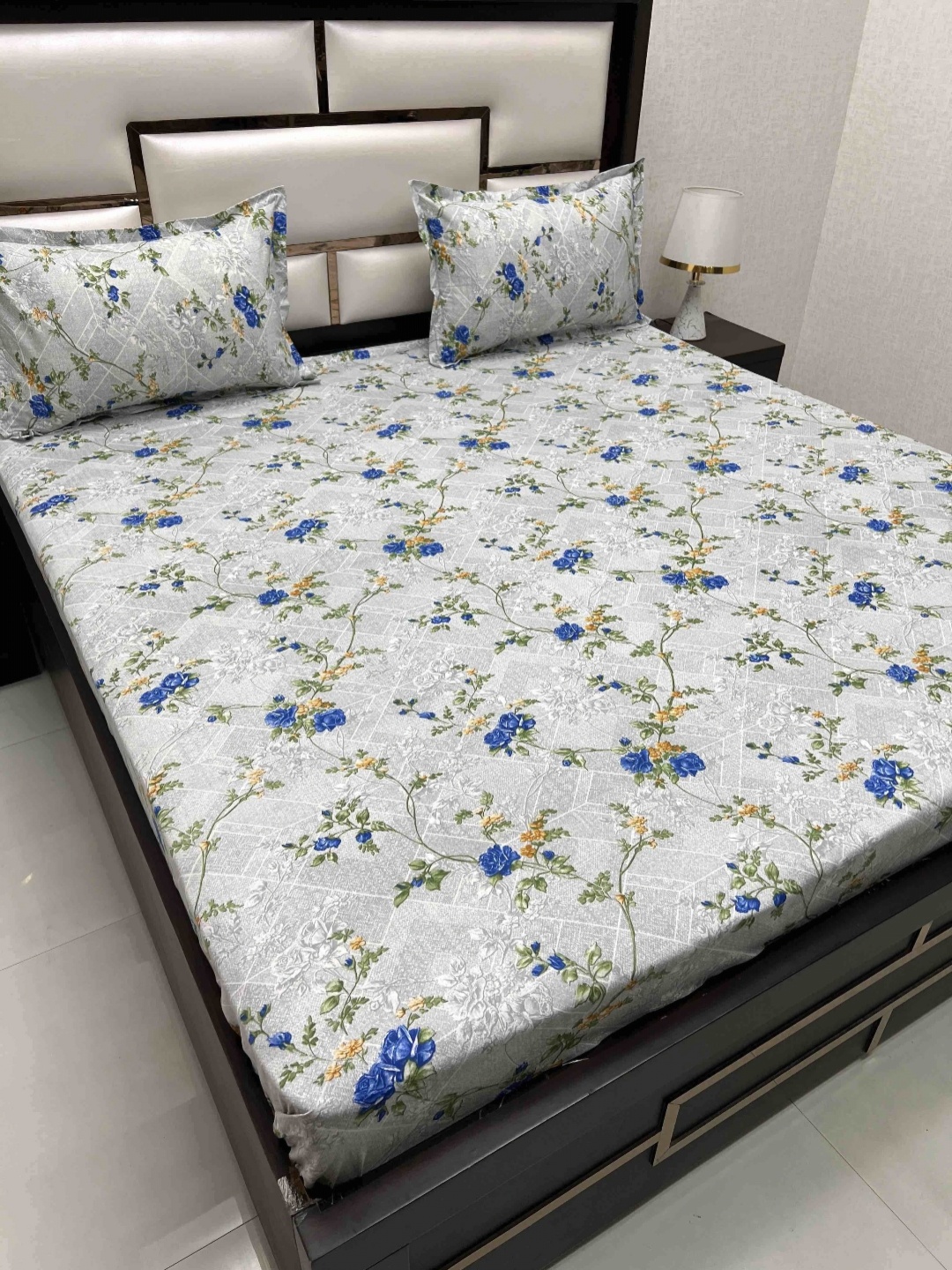 

Pure Decor Grey & Blue Floral King Bedsheet with 2 Pillow Covers