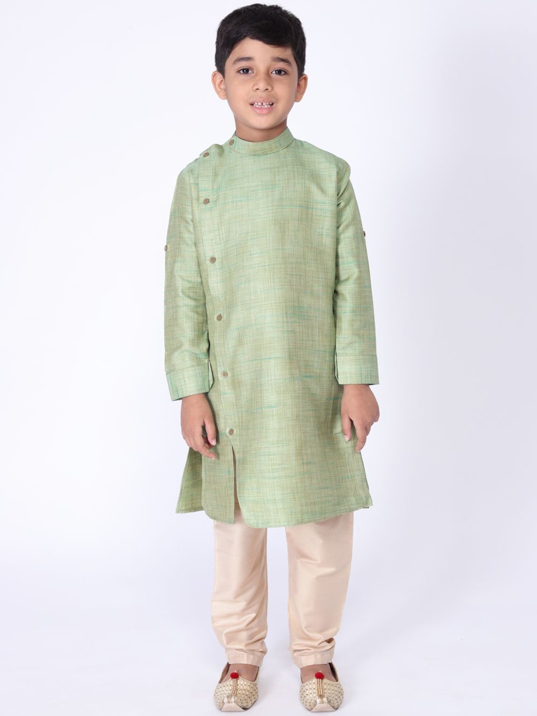 

TABARD Boys Mandarin Collar Long Sleeves Angrakha Pure Silk Straight Kurta, Green