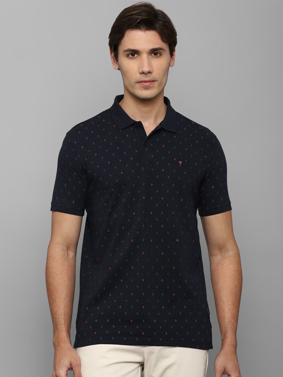 

Louis Philippe Sport Men Printed Polo Collar Pockets Slim Fit T-shirt, Yellow
